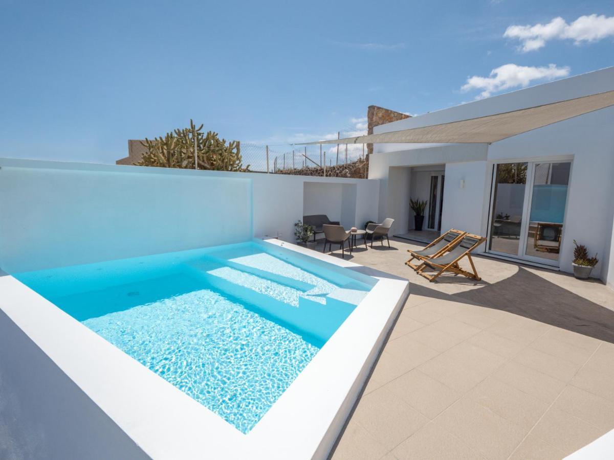 Valery Suites Fira  Zewnętrze zdjęcie
